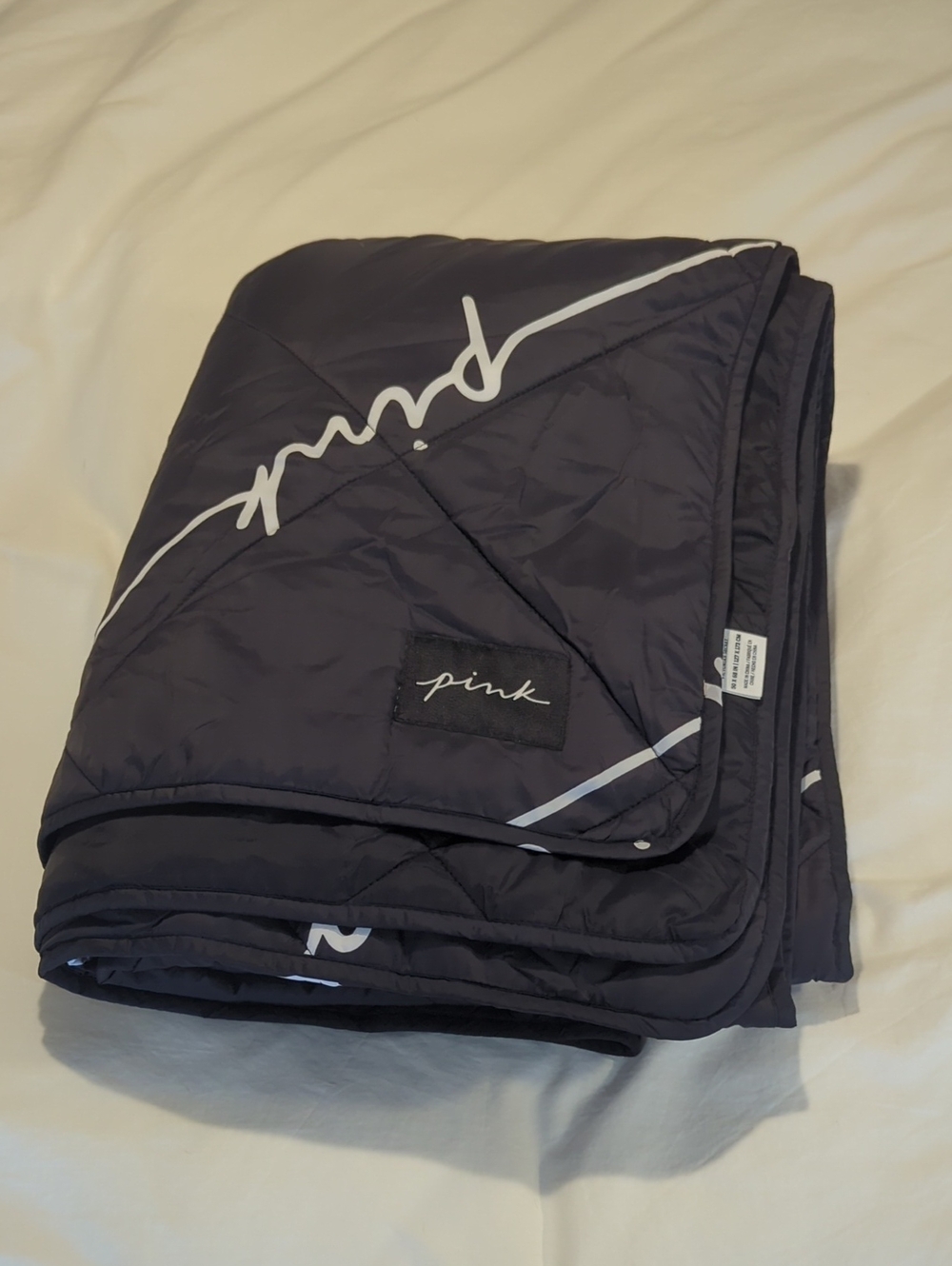 PINK Packable Travel Blanket Like New